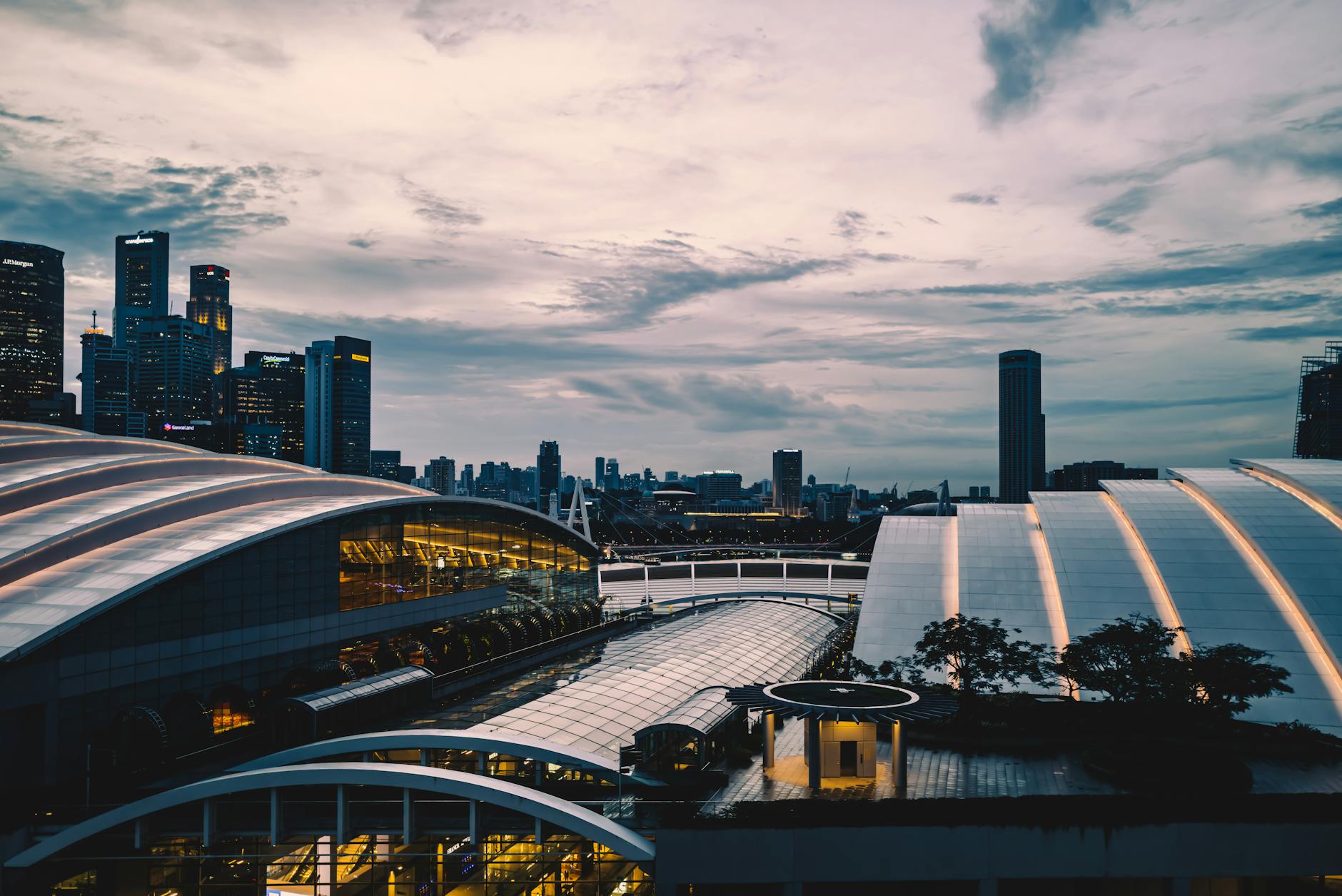 SMART CITIES & URBAN MOBILITY